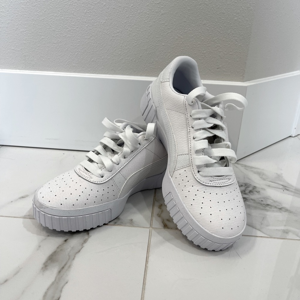 Puma white leather sneakers.New,no tags